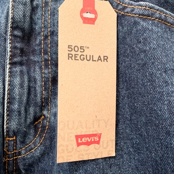NWT Men’s Levi 505 Regular Straight Leg Jeans - Picture 4 of 7
